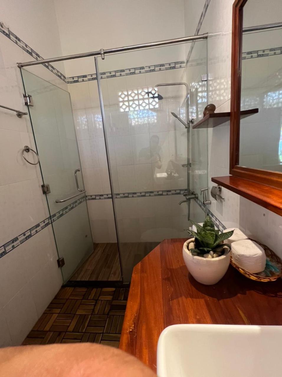 An Vinh Analog House - Le Bonheur Hotel Ap Thien Phuoc Luaran gambar